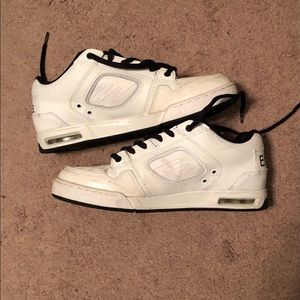 Emerica The Boss Skate Shoes Size 10 Reynolds